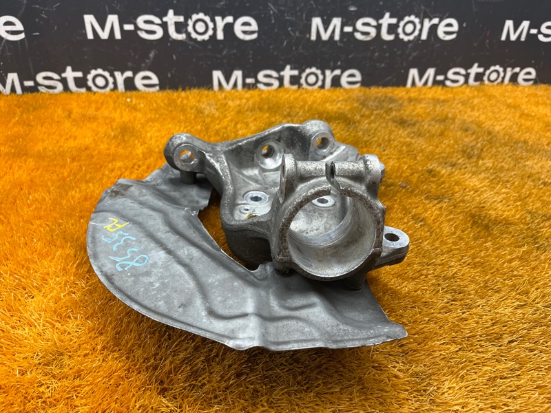 кулак поворотный, 500 рублей, Красноярск