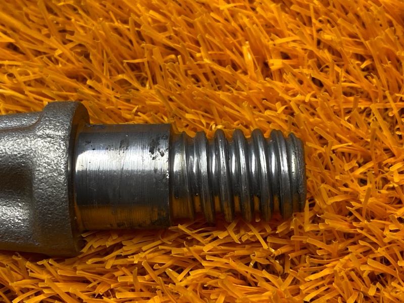 Крюк буксировочный, 1500 рублей, Красноярск