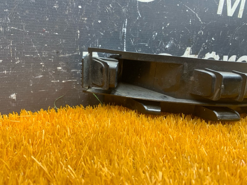 крепление бампера, 300 рублей, Красноярск