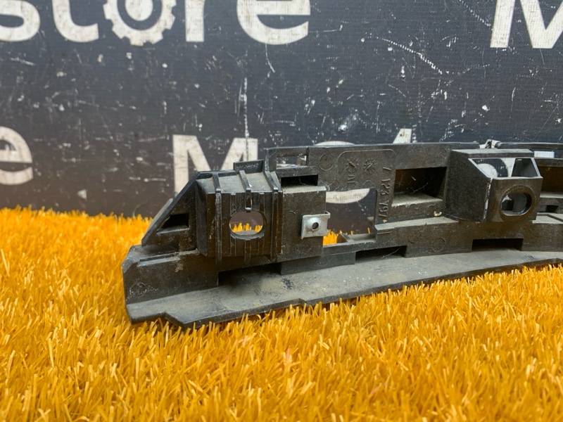 крепление бампера, 300 рублей, Красноярск