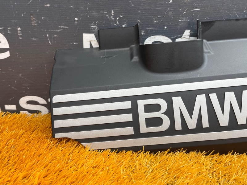 крышка двигателя, 1000 рублей, Красноярск