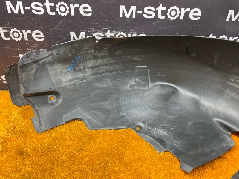 подкрылок, 500 рублей, Красноярск