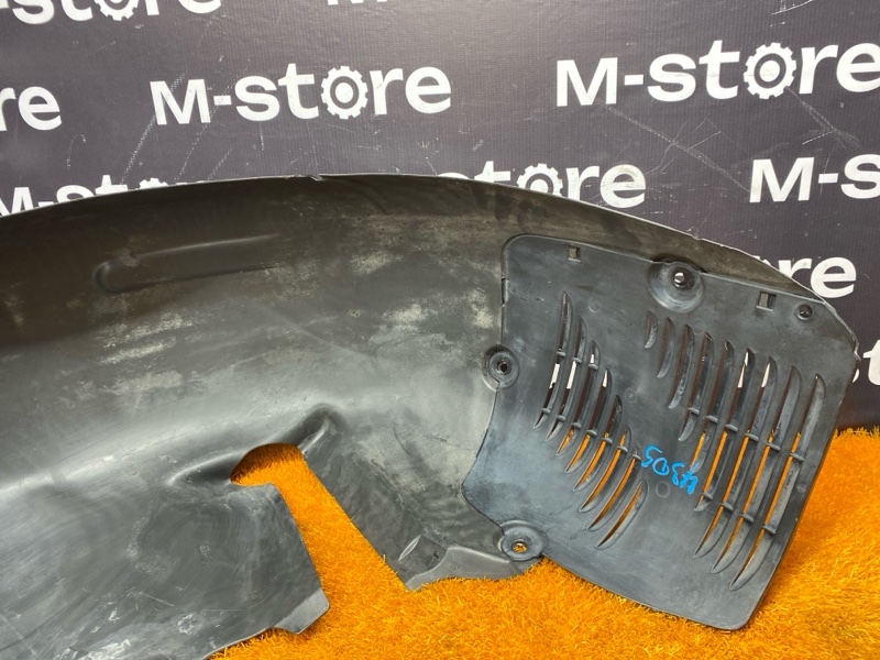 подкрылок, 500 рублей, Красноярск