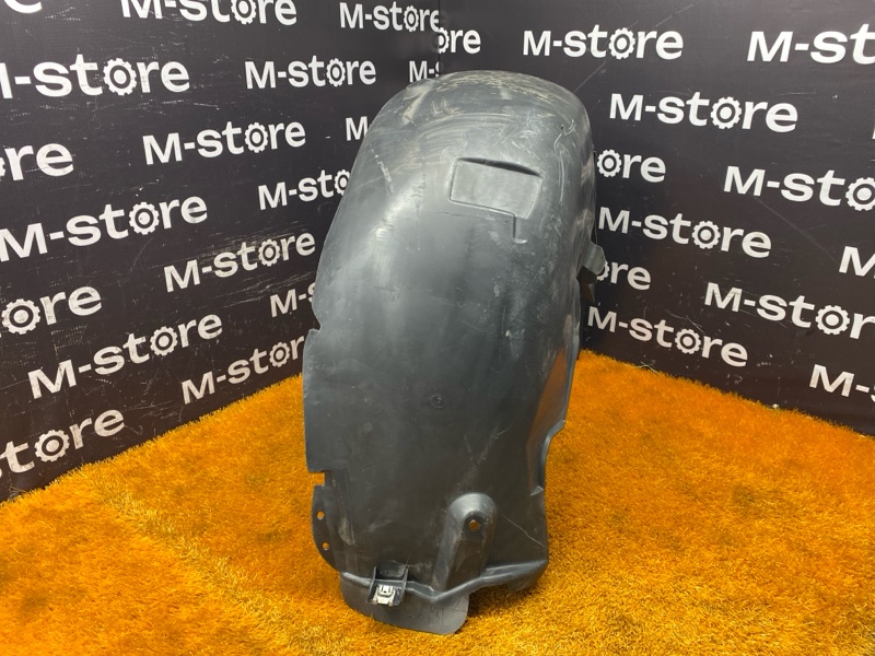 подкрылок, 300 рублей, Красноярск