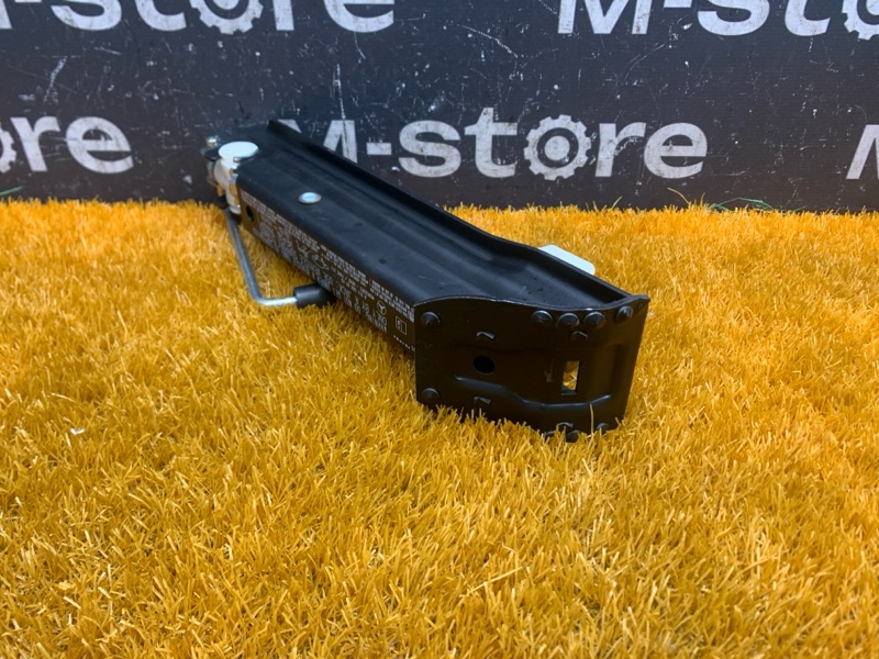 домкрат, 2500 рублей, Красноярск