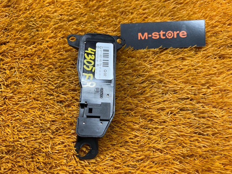 Кнопка регулировки зеркал, 500 рублей, Красноярск