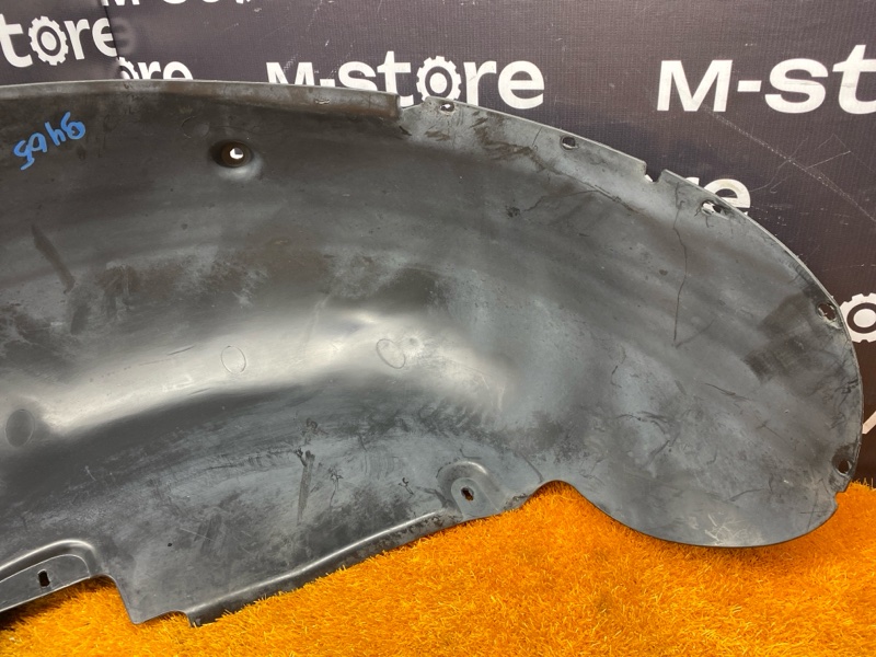 подкрылок, 1000 рублей, Красноярск