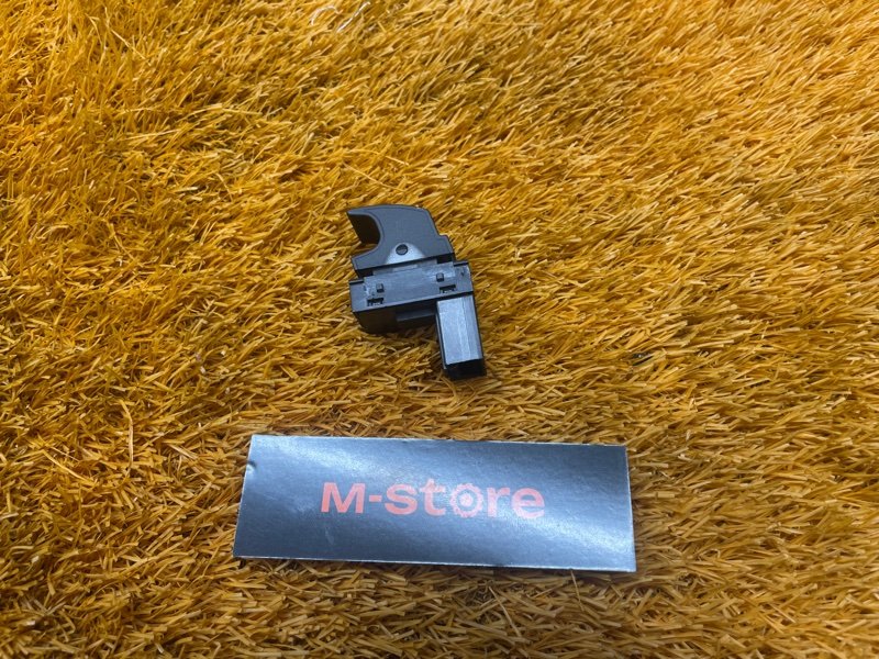 кнопка стеклоподъемника, 500 рублей, Красноярск