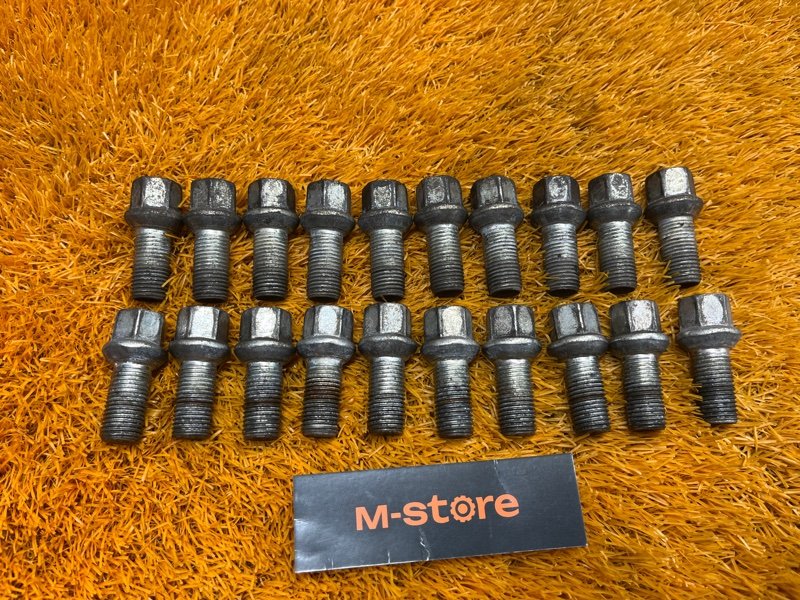 болт колесный, 2000 рублей, Красноярск