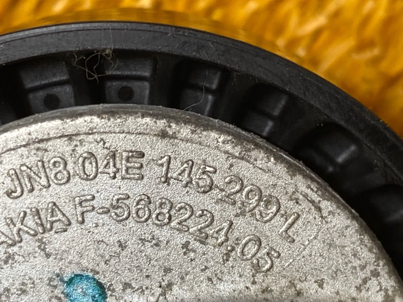 Натяжитель приводного ремня, 1400 рублей, Красноярск