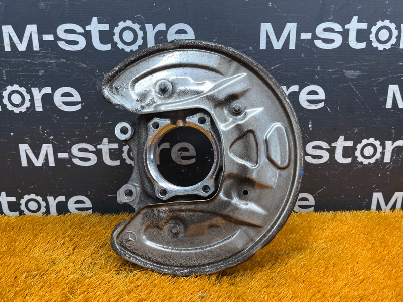 кулак поворотный, 2000 рублей, Красноярск