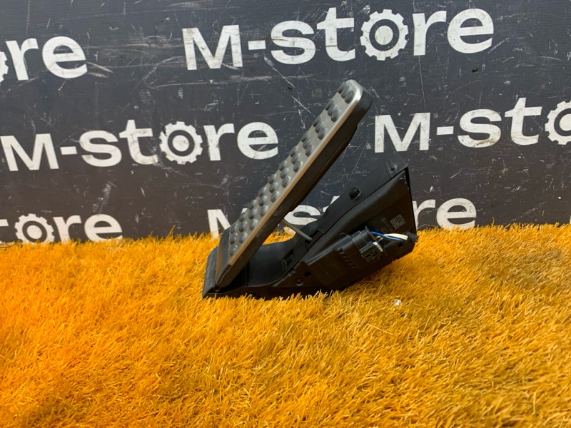 педаль газа, 4900 рублей, Красноярск