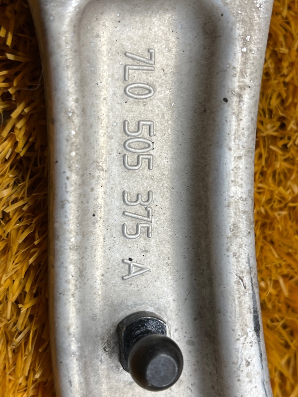 Рычаг подвески верхний, 1000 рублей, Красноярск