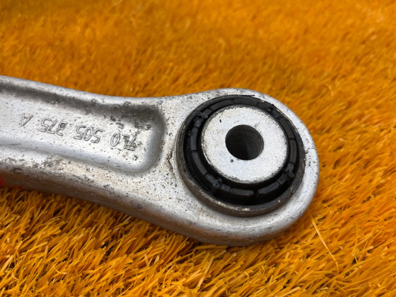 Рычаг подвески верхний, 1000 рублей, Красноярск