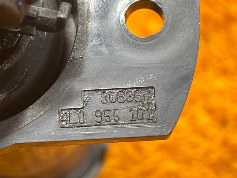 Форсунка омывателя фары, 1000 рублей, Красноярск