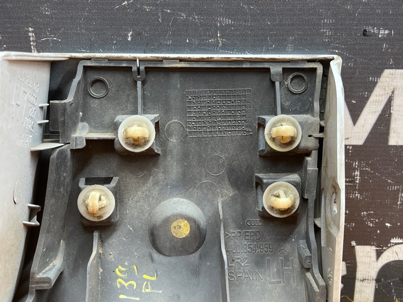 молдинг на крыло, 1800 рублей, Красноярск