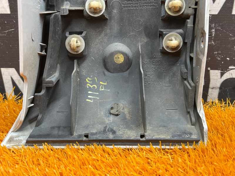 молдинг на крыло, 1800 рублей, Красноярск