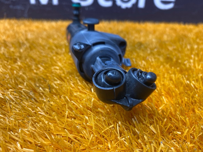 Форсунка омывателя фары, 1000 рублей, Красноярск