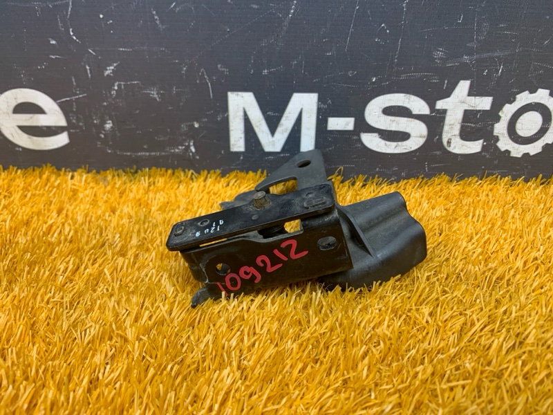 замок капота, 1000 рублей, Красноярск