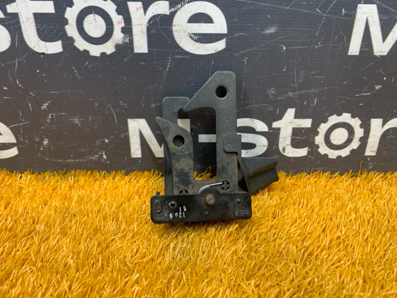 замок капота, 1000 рублей, Красноярск