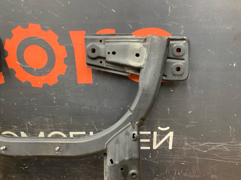 Балка поперечная (подрамник), 9000 рублей, Красноярск