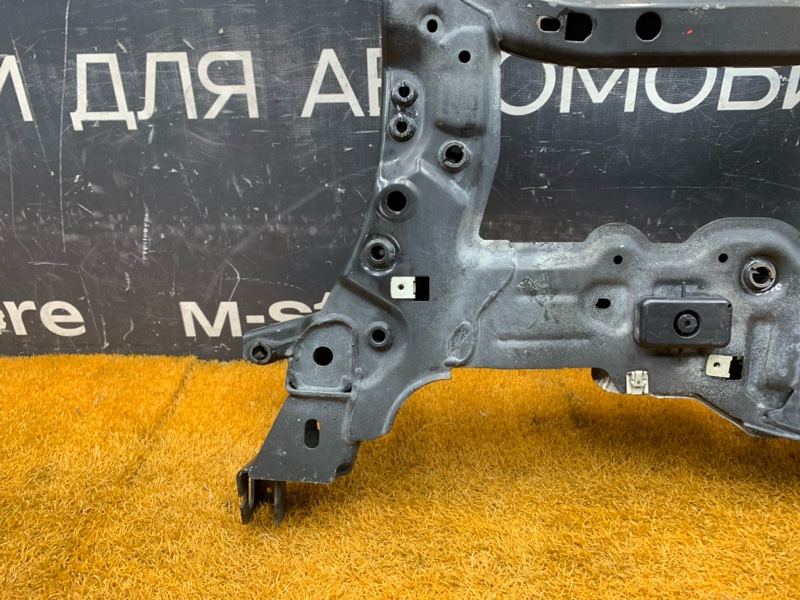 Балка поперечная (подрамник), 9000 рублей, Красноярск