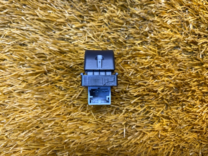 кнопка стеклоподъемника, 200 рублей, Красноярск