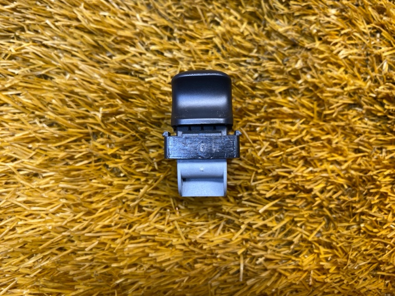 кнопка стеклоподъемника, 200 рублей, Красноярск