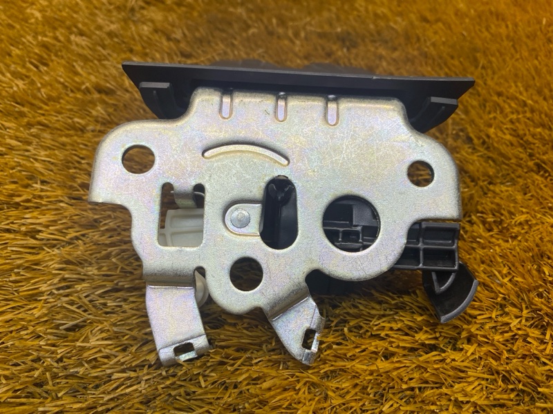 замок багажника, 1000 рублей, Красноярск