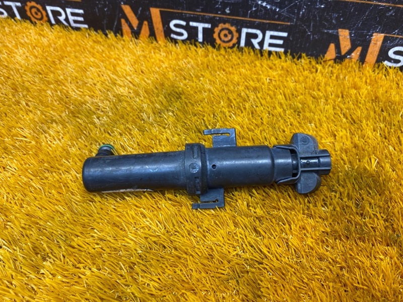 Форсунка омывателя фары, 1000 рублей, Красноярск