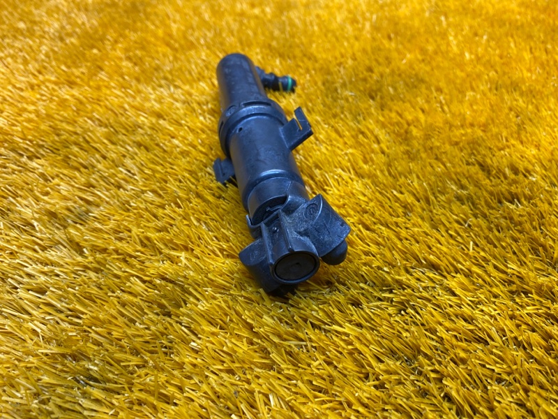 Форсунка омывателя фары, 1000 рублей, Красноярск