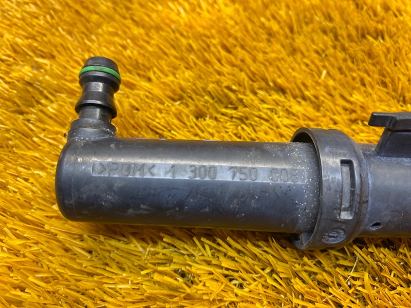 Форсунка омывателя фары, 1000 рублей, Красноярск