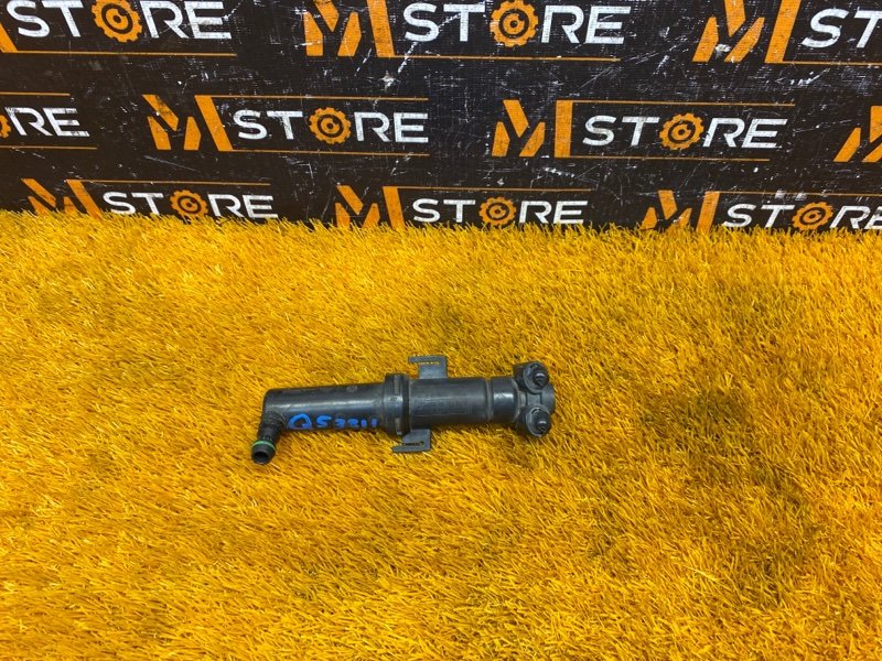 Форсунка омывателя фары, 1000 рублей, Красноярск