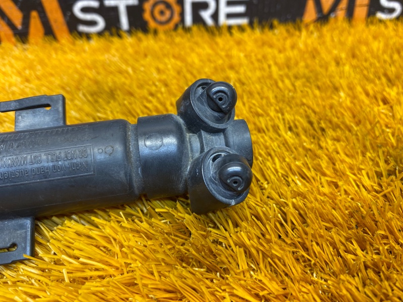 Форсунка омывателя фары, 1000 рублей, Красноярск