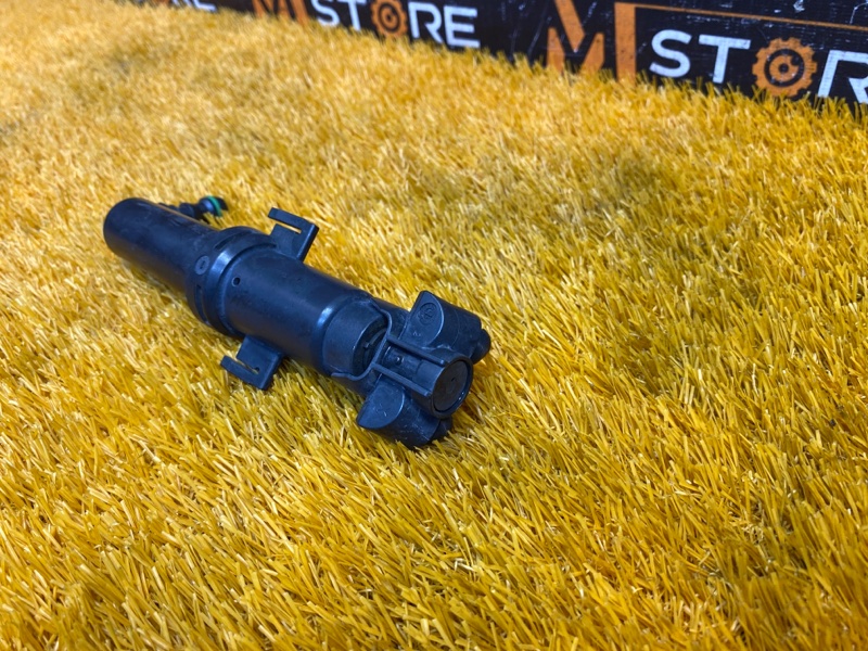 Форсунка омывателя фары, 1000 рублей, Красноярск