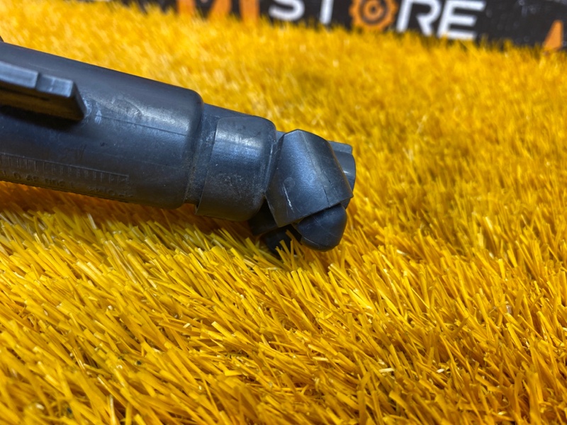 Форсунка омывателя фары, 1000 рублей, Красноярск