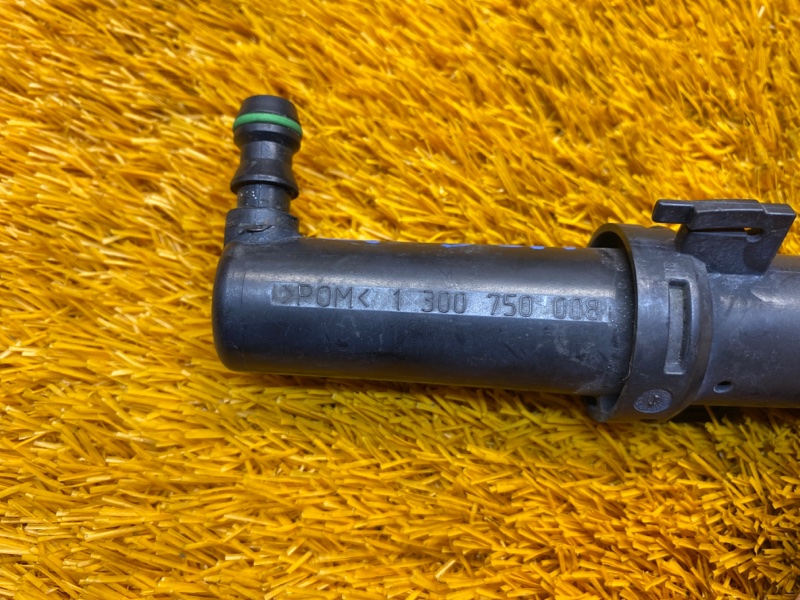 Форсунка омывателя фары, 1000 рублей, Красноярск