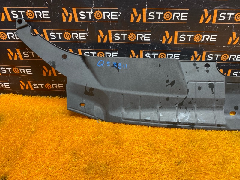 Накладка замка капота, 950 рублей, Красноярск