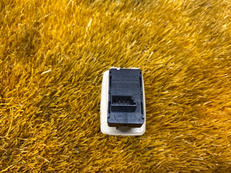 кнопка стеклоподъемника, 300 рублей, Красноярск