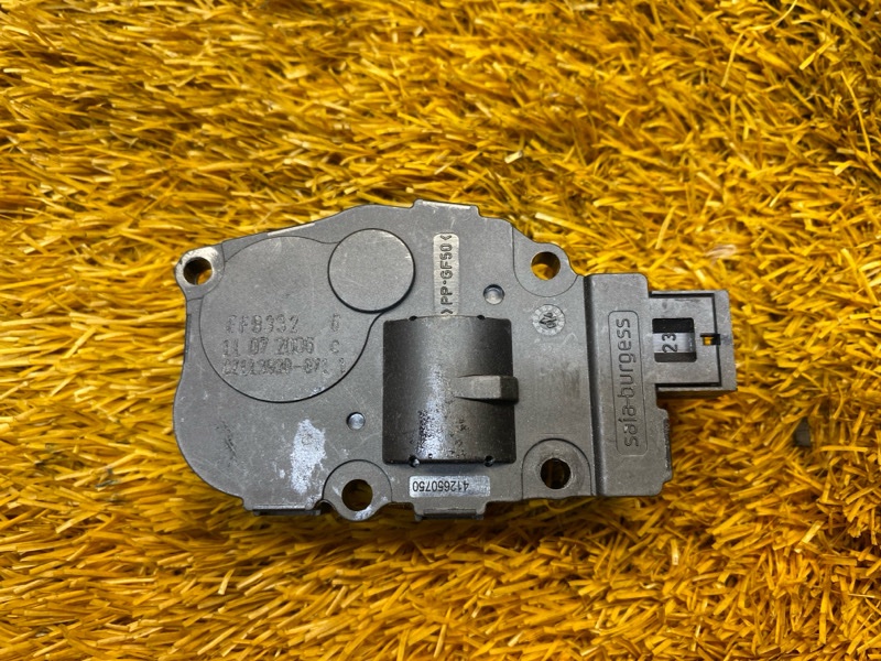 привод заслонки отопителя, 200 рублей, Красноярск