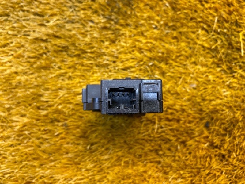 привод заслонки отопителя, 200 рублей, Красноярск