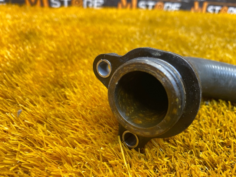 Патрубок системы охлаждения, 1000 рублей, Красноярск