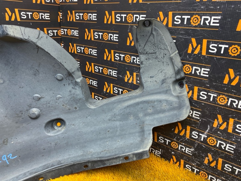 подкрылок, 1000 рублей, Красноярск