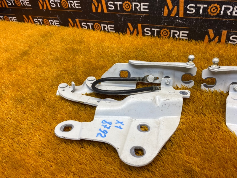 петля капота, 1430 рублей, Красноярск