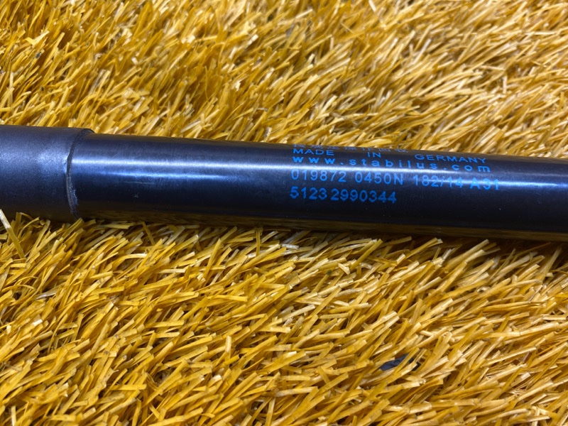 амортизатор капота, 1200 рублей, Красноярск