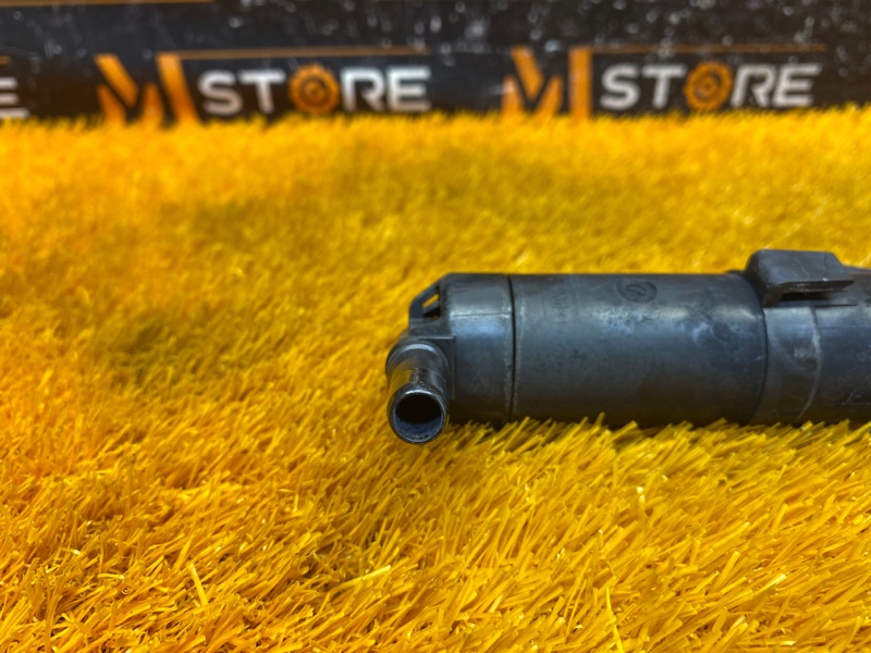 Форсунка омывателя фары, 1000 рублей, Красноярск