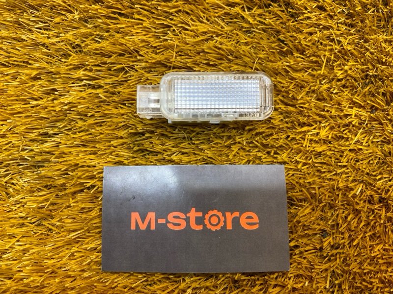 плафон освещения, 100 рублей, Красноярск