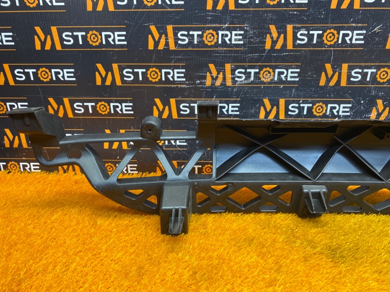 крепление бампера, 600 рублей, Красноярск