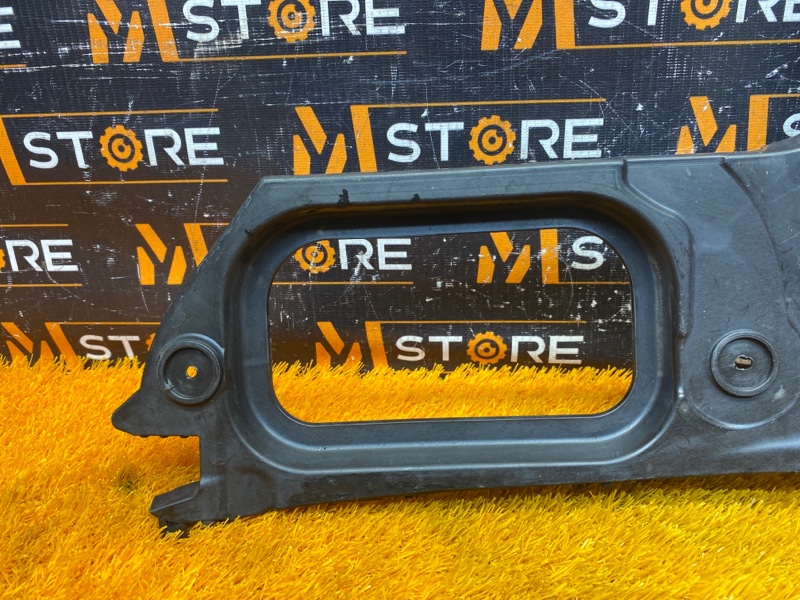 крепление бампера, 300 рублей, Красноярск