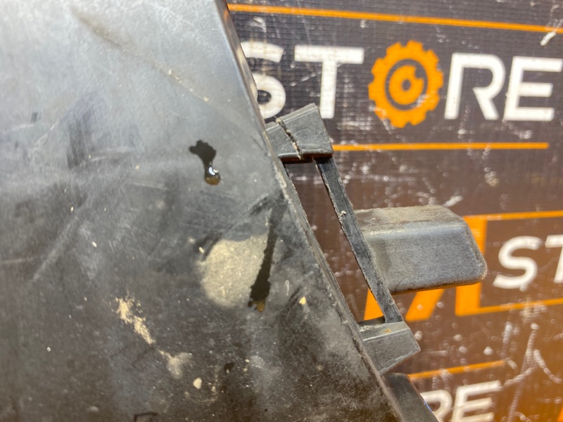 крепление бампера, 300 рублей, Красноярск